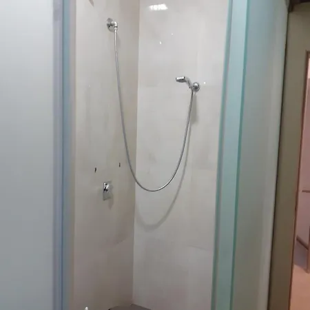 Driti New Bazaar Otel Tiran