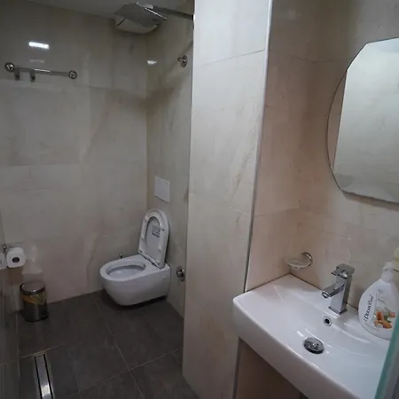Driti New Bazaar Otel Tiran