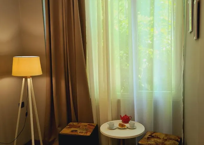 Driti New Bazaar Hotel *